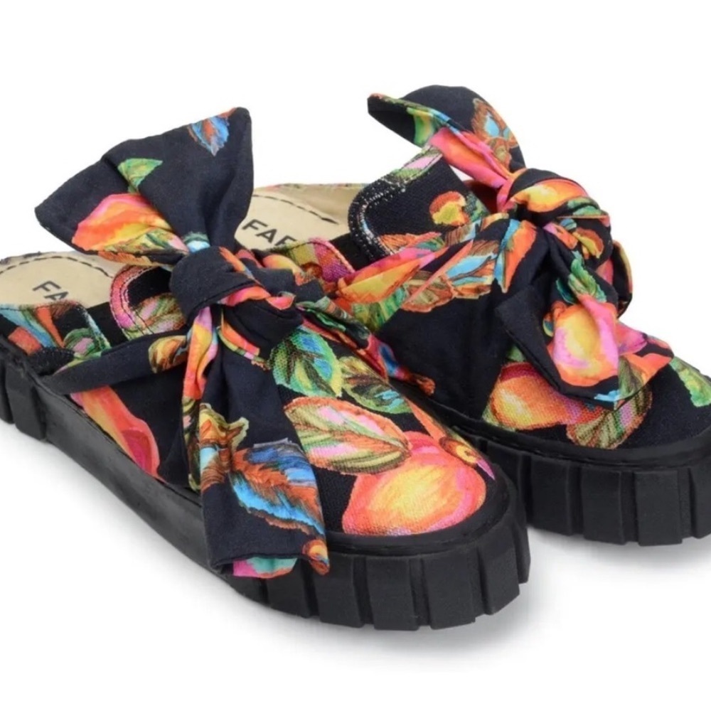 Farm Rio Black Cashew Platform Mule Sneaker w/Bow Tropical Fruit Print 6.5 NWT